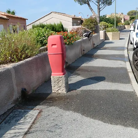 Rifugio Storico Sul Mare Feriehus *